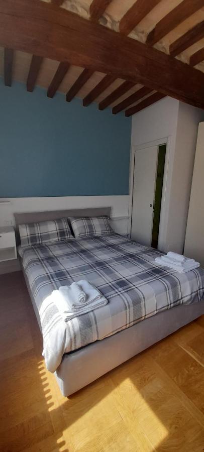 Claude Cozy Corner-Apartment Parma Dış mekan fotoğraf
